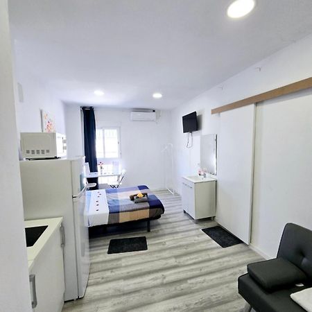 Apartamento Metro Manises Y Aeropuerto Экстерьер фото
